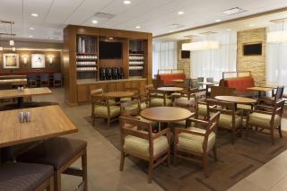 Hyatt Place Austin Downtown - 4