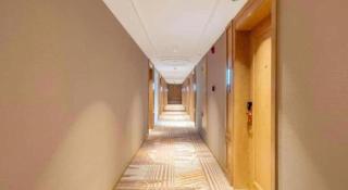 Vienna Hotel Hunan Jishou Fenghuang Ancient City - 1