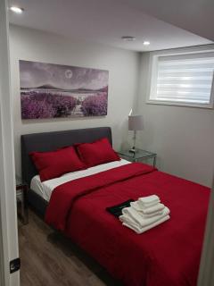 Orr House Stratford - Art Inspired 3 Br Retreat - 1
