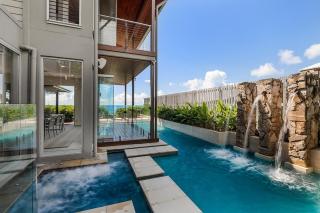 Anusara - Airlie Beach - 5