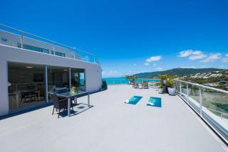Ocean Dreams On Airlie 2 Bedroom - 3