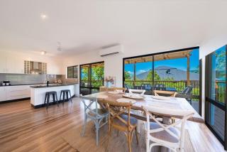 Beach House on Main - Airlie Beach - 4