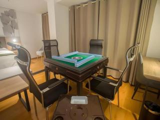 GreenTree Inn Express Hainan Haikou Haixiu Zhong Road - 8