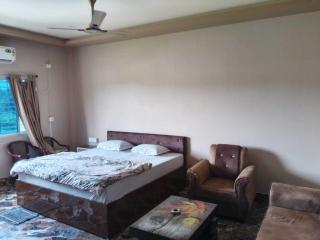SPOT ON Navinka Lodge - 9