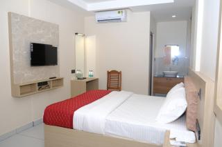 Highway Suites Kochi - 5