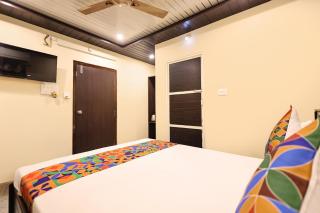 FabHotel SSD Grand - 1