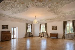 Exclusive Medieval Castle - from 13th century - Luxury & Elegance - 4