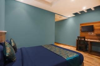 FabHotels Eastgate - 5