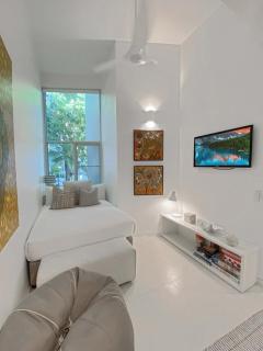Penthouse 6 - 7