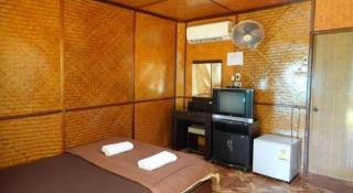 Green Cottage Beach Resort - 8