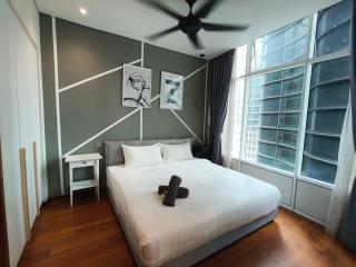 Sky suites klcc by stay here - 4