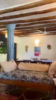 Mjanja Manor - 8