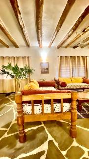 Mjanja Manor - 3