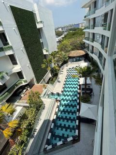 Modern 1BR at Boat Avenue in Bang Tao Phuket - 6