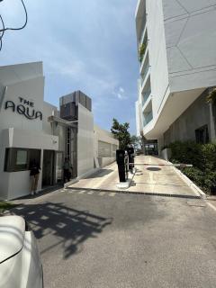 Modern 1BR at Boat Avenue in Bang Tao Phuket - 4
