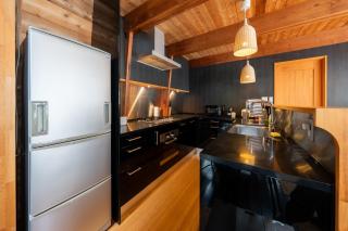 Hakuba Mountain Cabin - 5