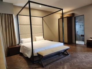 The Villa - 6