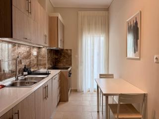 Amaro, Spacious 3BD Apartment - 4
