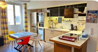 Nova, beautiful, hyper-center apartment - 9