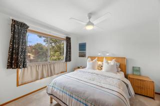 Boston Beach House - BYO Linen - 6