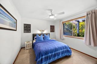 Boston Beach House - BYO Linen - 5