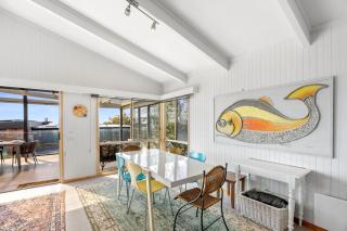 Boston Beach House - BYO Linen - 3