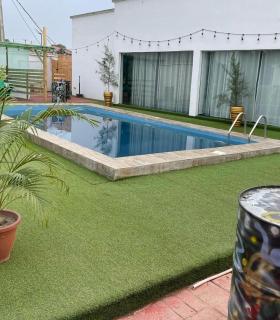 E1 Apartments - Private shortlet Apartment - 5