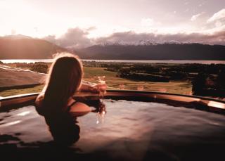 Te Anau Hilltop Hideaway - 0