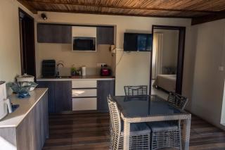 Beachfront villa by M&H - 2