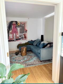 Sharing bed for Adults LGBT UE,US,UK only - 1