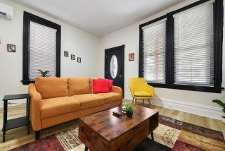 Funky 3-bedroom - 5 min walk to Grandview Overlook - 8