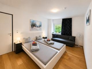 Aldrans Apartment with 3 bedrooms - 8
