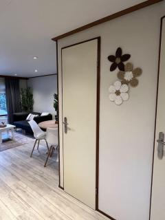 Viooltje in het bos I Knus chalet op de Veluwe - 1