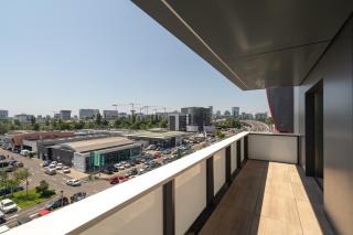 C92 Cortina North Amazing Views - 2 bedrooms - 2 bathrooms - paid parking - 6