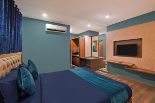 FabHotel Urban Haven - 3