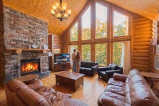 Fiddler Lake 72 with Private spa, pool table & Pool - 9