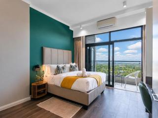 Menlyn Maine spacious studio unit - 0