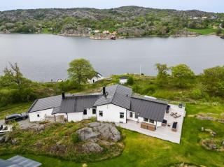 Exclusive house with private boathouse - 7