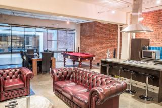 Rare Heritage Warehouse Loft - 2