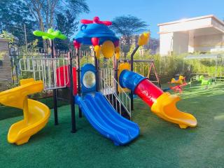 The Ivy Nest Kileleshwa Spacious 1 Bedroom with Free WiFi Study Desk and Backup Generator - 4