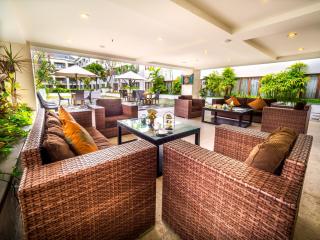Aston Kuta Hotel and Residence - Kuta - 1