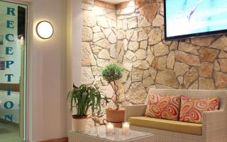 Amaryllis Hotel Apartments - Tolo - 4