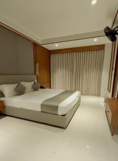 Hotel Bluebell - 3