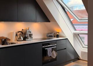 NEW Charming rooftop apartment with terrace - 8