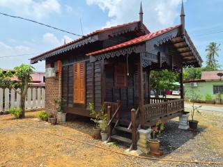 Serambi Merbok - 2