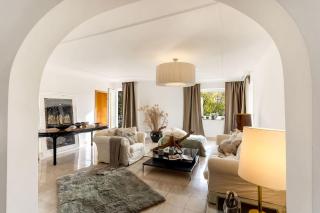 Muenchen Mansion - 1