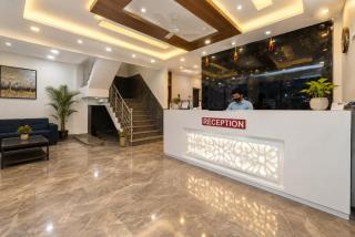 Hotel Oxford Suites Near Delhi IGI Airport - 4