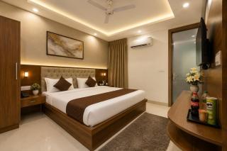 Hotel Oxford Suites Near Delhi IGI Airport - 2
