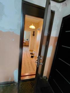 Modest Comfortable Apartment - 8