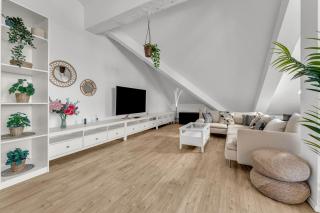 MINT Urban Factory Loft Berlin Weißensee XXL - 0